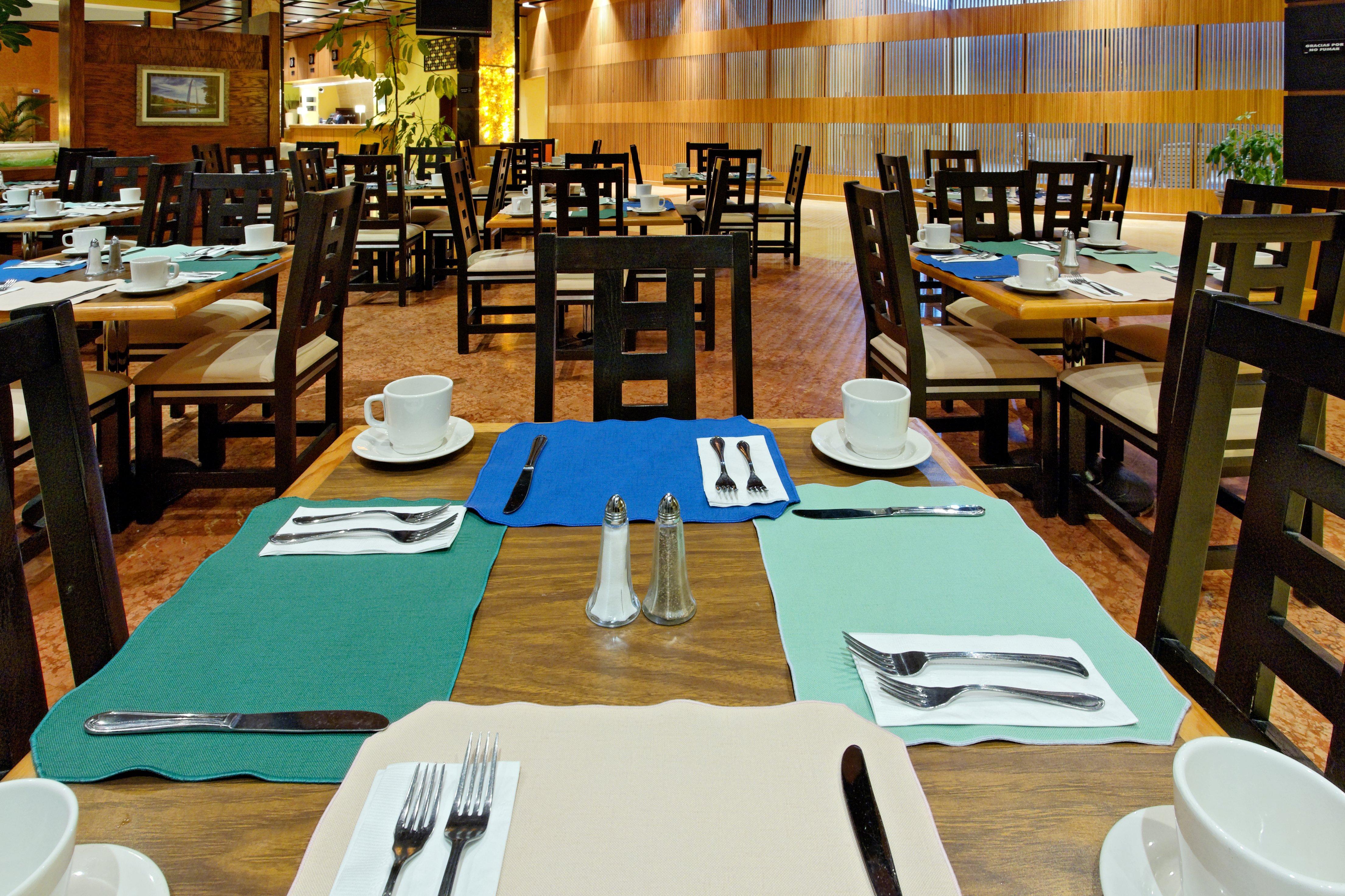 Holiday Inn Express Nuevo Laredo By Ihg Buitenkant foto